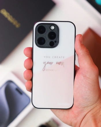 Picasee ULTIMATE CASE MagSafe za Apple iPhone 16e - You create your own opportunities